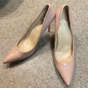 Christian Louboutin Tan Heels no brand new
